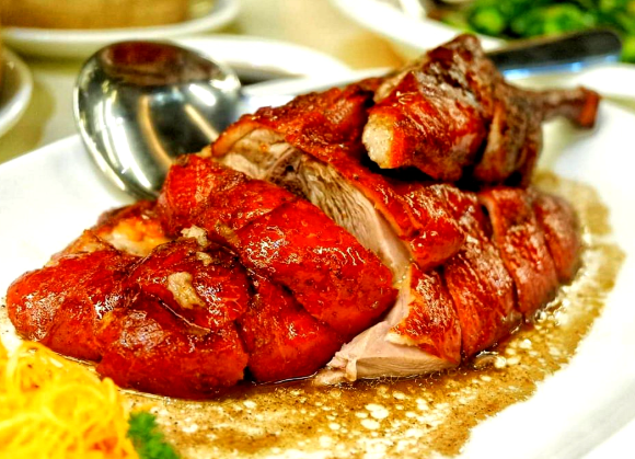 Review Makanan Peking Duck yang Terkenal Lezat