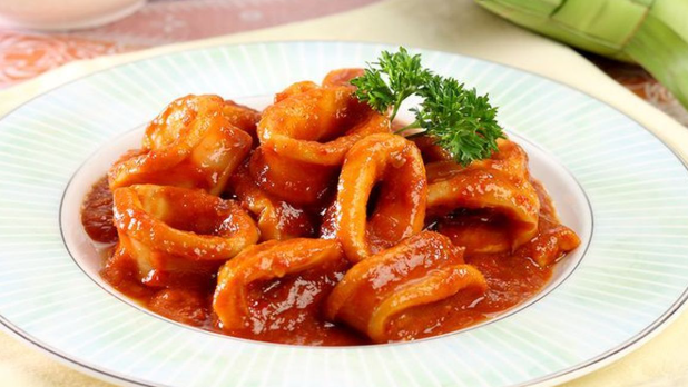 review-cumi-saus-padang-dengan-rasa-pedas-nendang